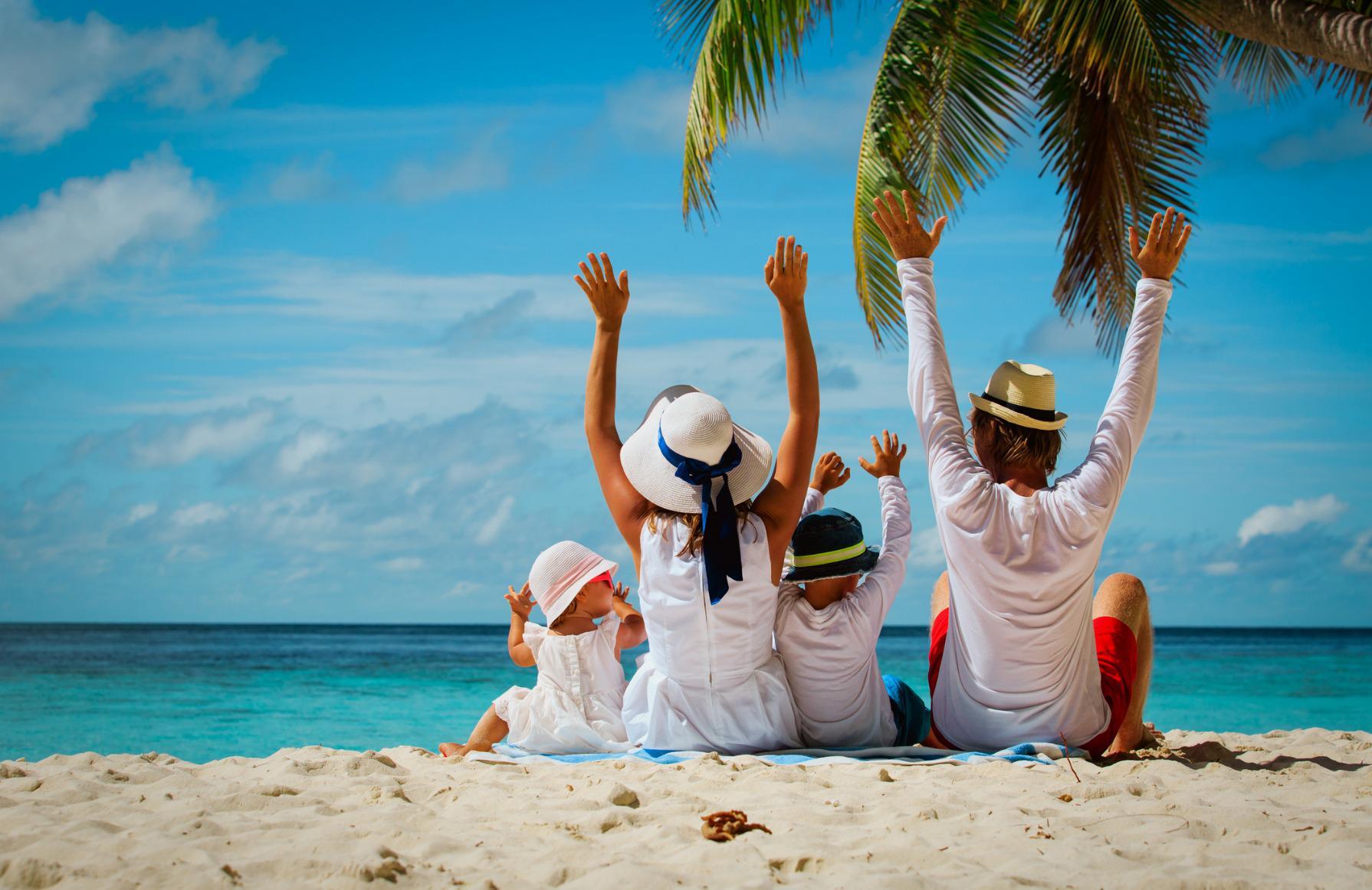 10 Smart Tips for a Better Beach Vacation Best Beach Vacation Tips MiniTime