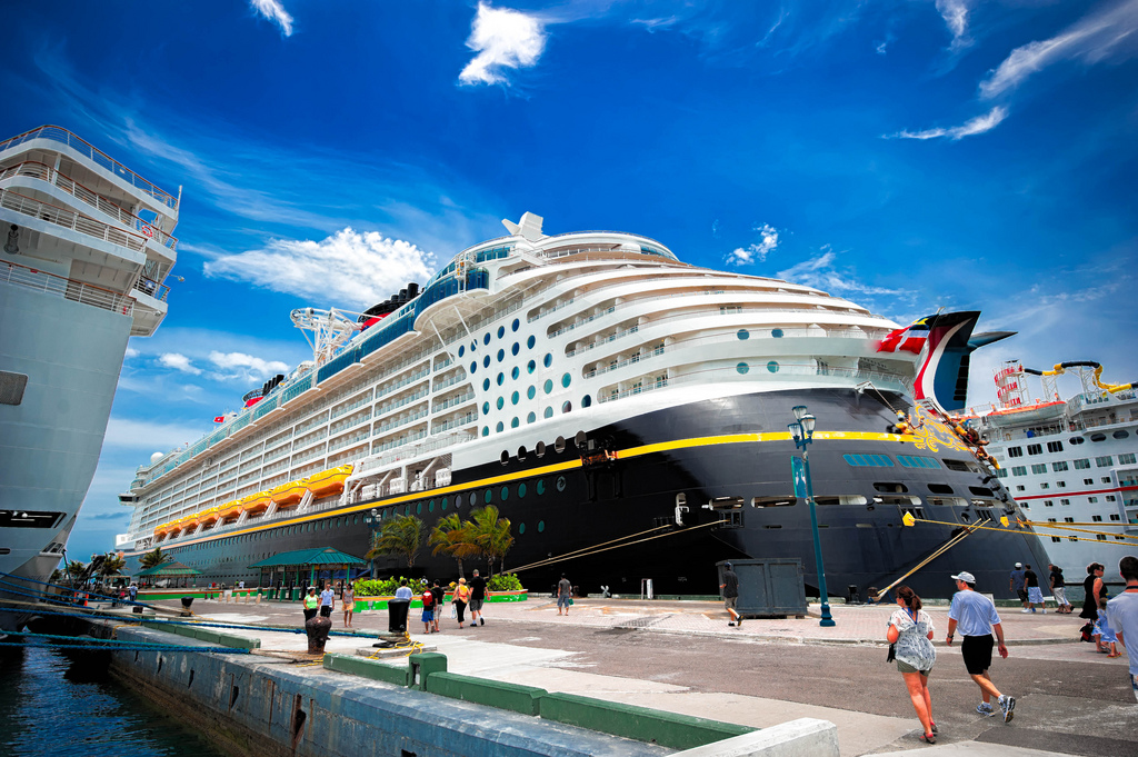 5 Cruise Amenities Both Kids and Adults Will Love - MiniTime
