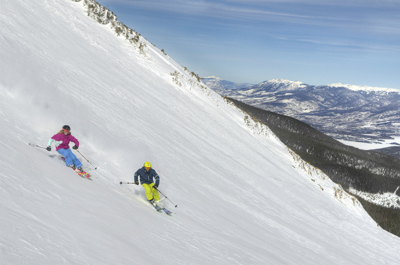 best-family-friendly-ski-resorts-in-colorado-minitime