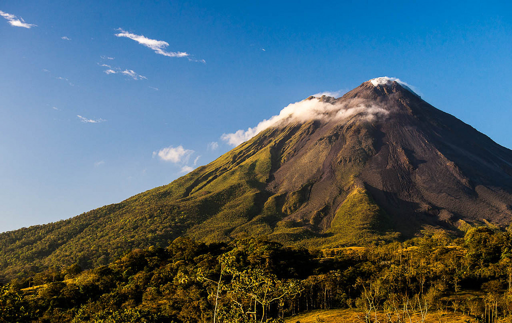 Family-Friendly Travel Tips for Visiting Costa Rica with Kids - MiniTime