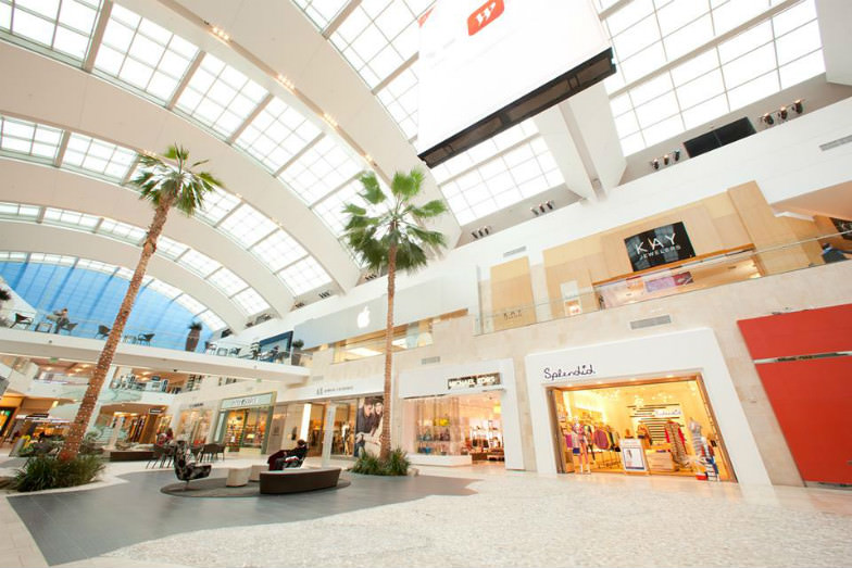 5 Chicago Malls With Great Kid (and Mom!) Amenities - Mommy Nearest